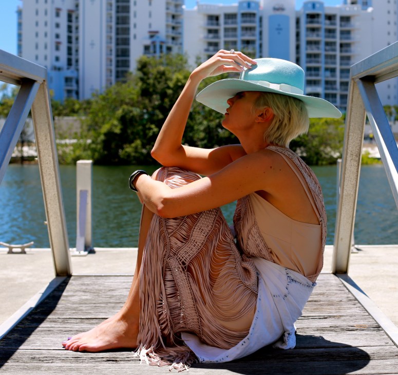 Jellybeans and Jealousy, Lack Of Color, Uscari