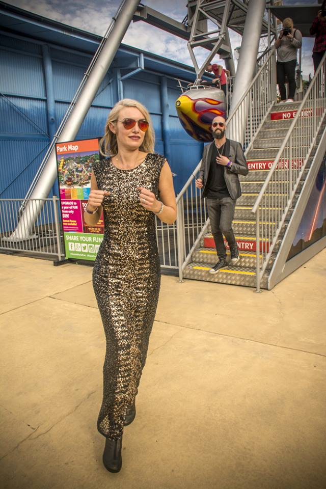 wedding, destination wedding, sunshine coast, theme park